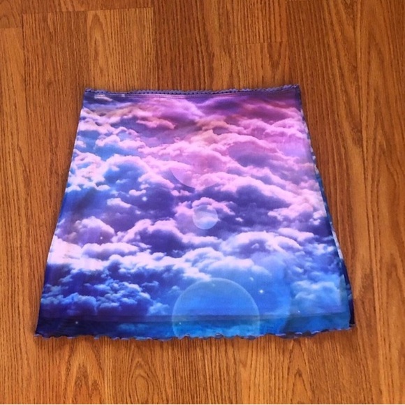 NWT Mesh Pastel Cloud Print Skirt - Picture 2 of 4